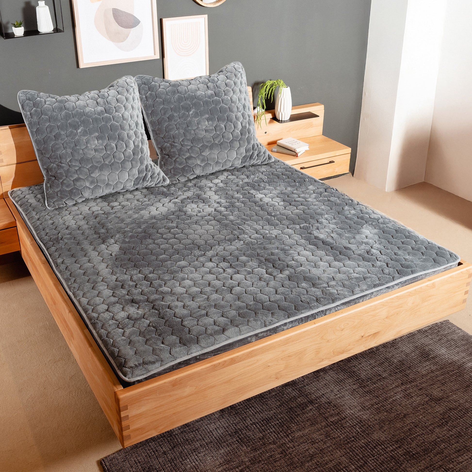 Spannbettlaken mit Kissenbezüge